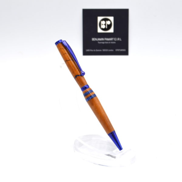 Stylo à bille I076 “Céleste” en cerisier et résine bleue – Image 6