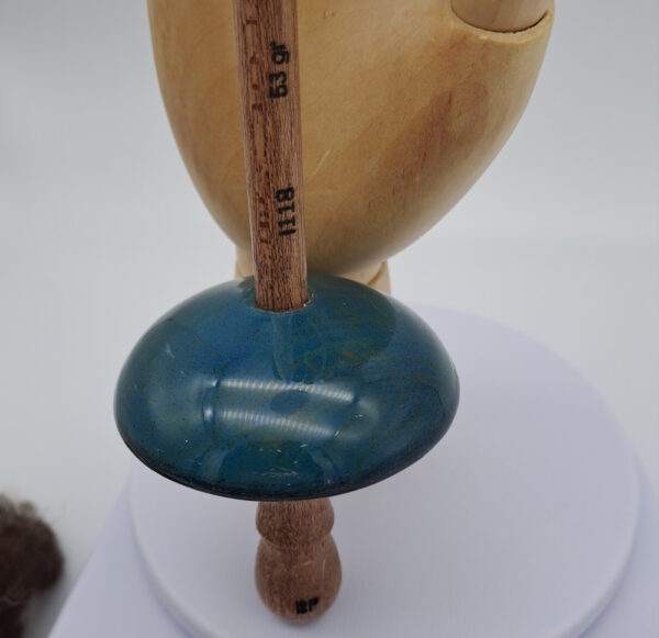Fuseau suspendu décoré à la main 53gr I118 – Image 3
