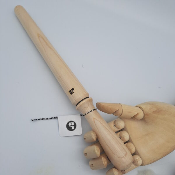 Nostepinne en érable tournée à la main – Bobinoir artisanal I0139