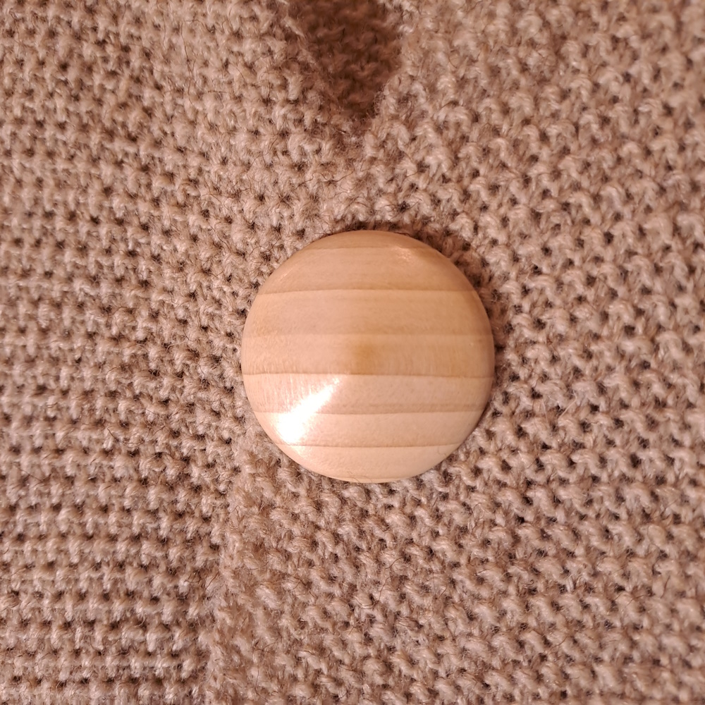 Broche aimantée en hêtre I208 – Image 3