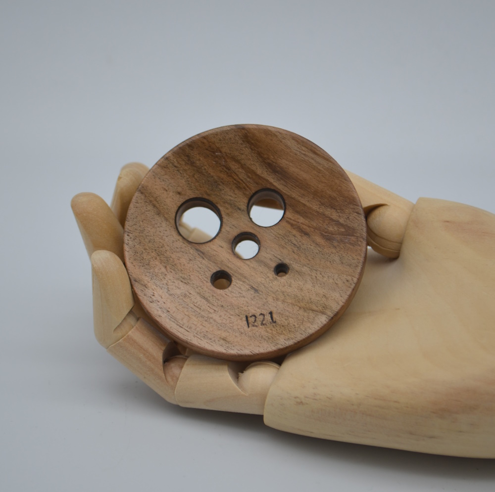 Diz en noyer I221 – Image 2