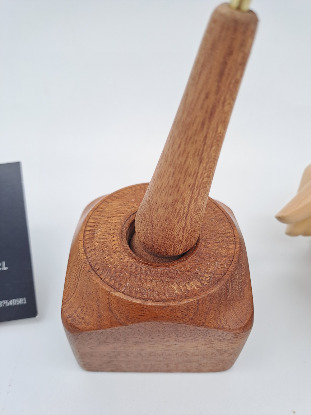 Fuseau supporté I198 sur socle articulé – Image 2