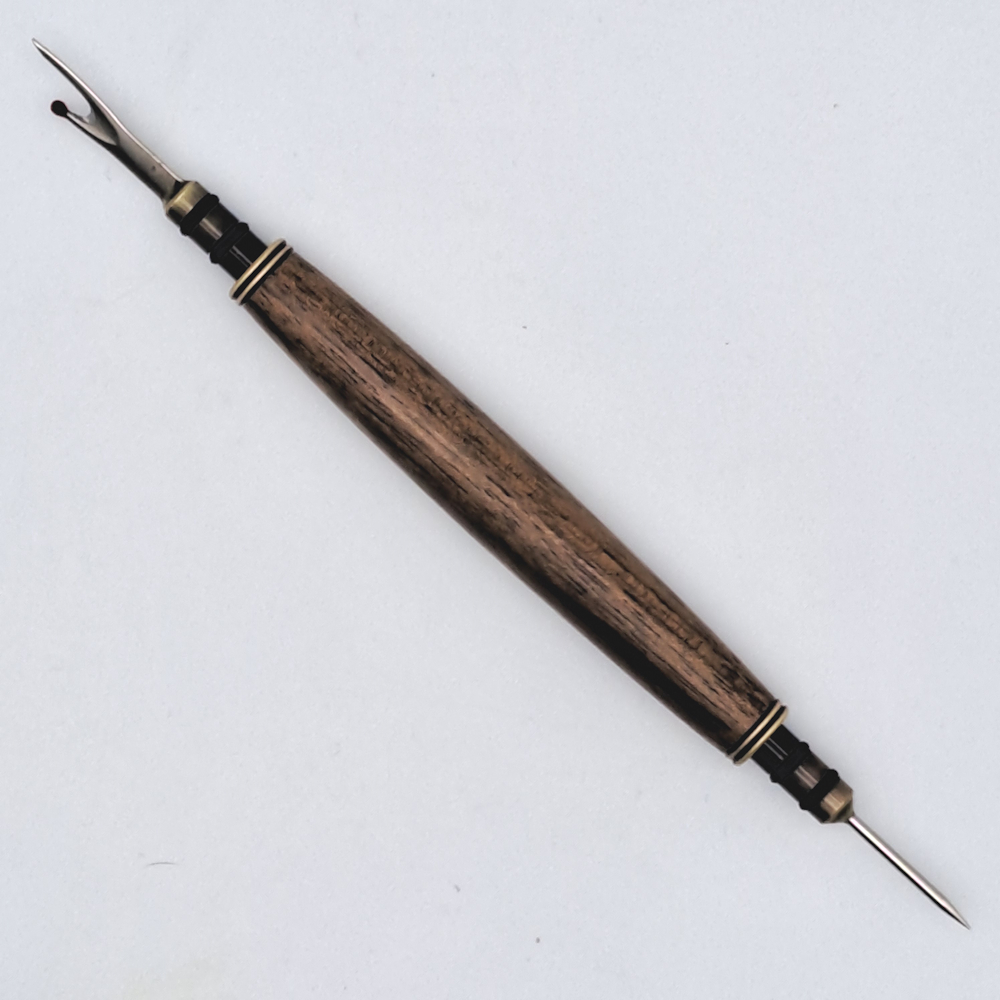 Découd vite J009 en noyer