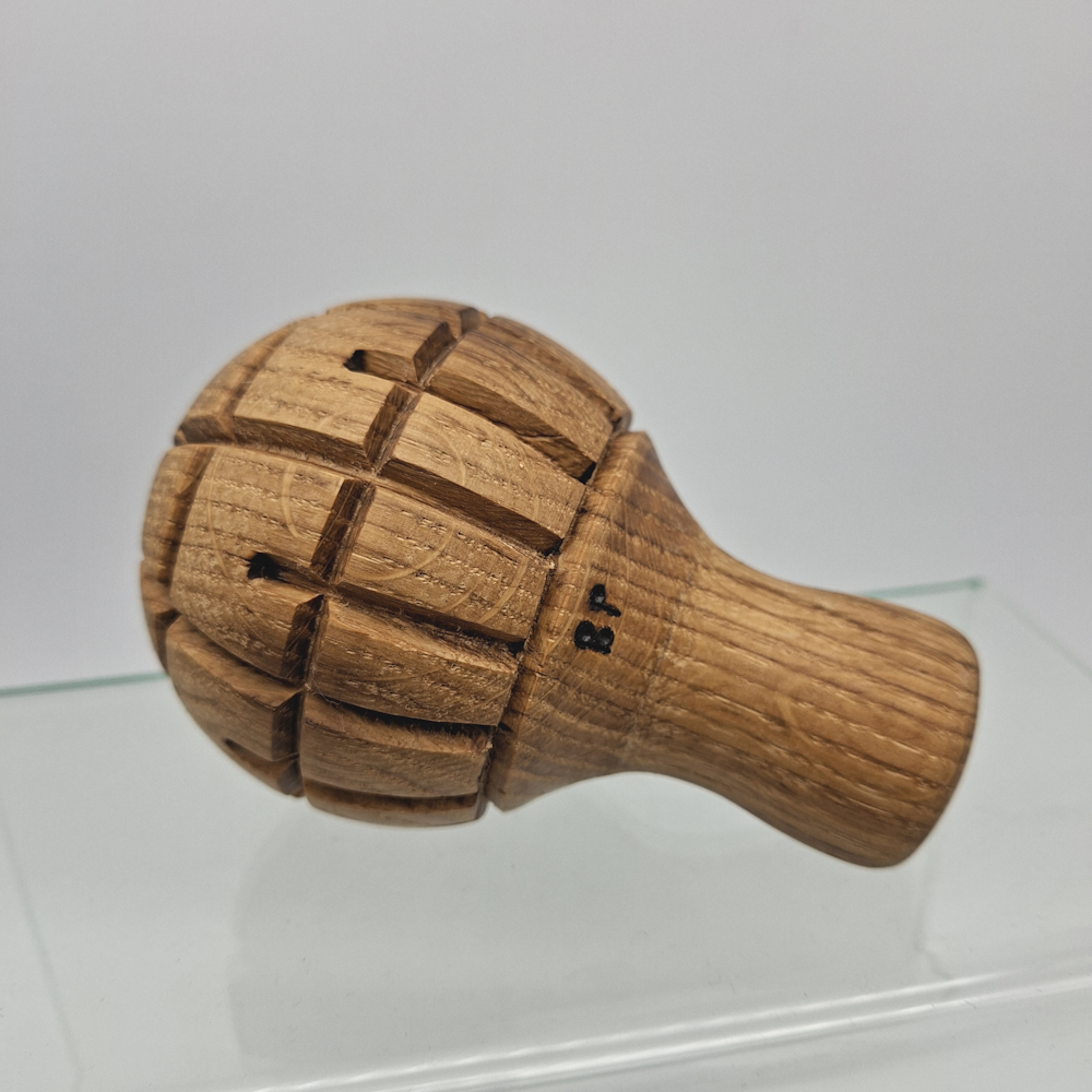 Boule à feutrer en chêne J021