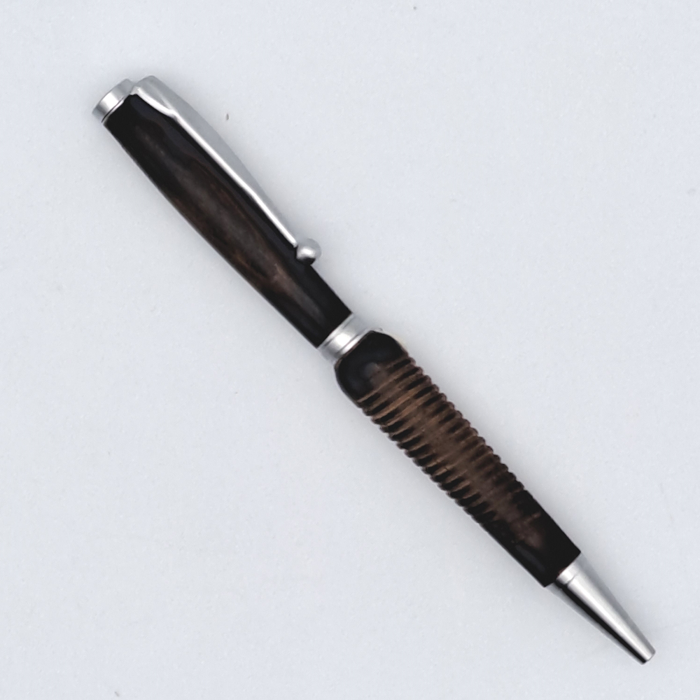 Stylo à bille J023 en hêtre brulé – Image 2