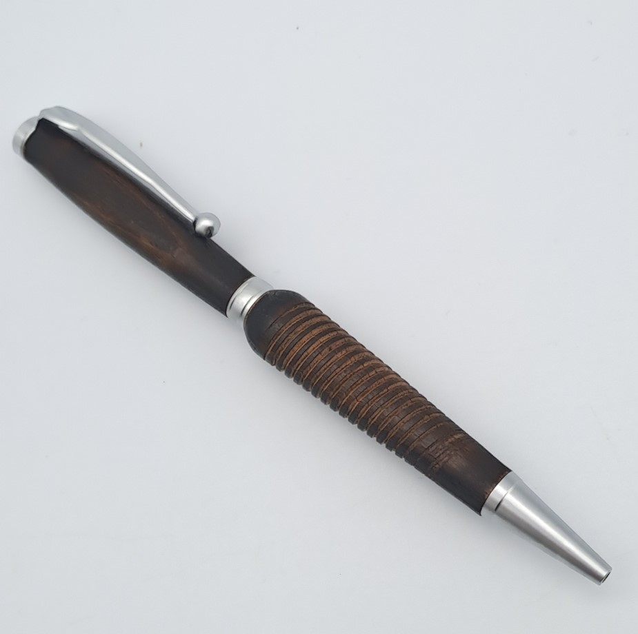 Stylo à bille J023 en hêtre brulé – Image 3