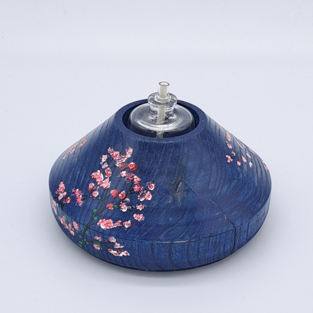 Lampe à huile en frêne – Décor Sakura – Image 6